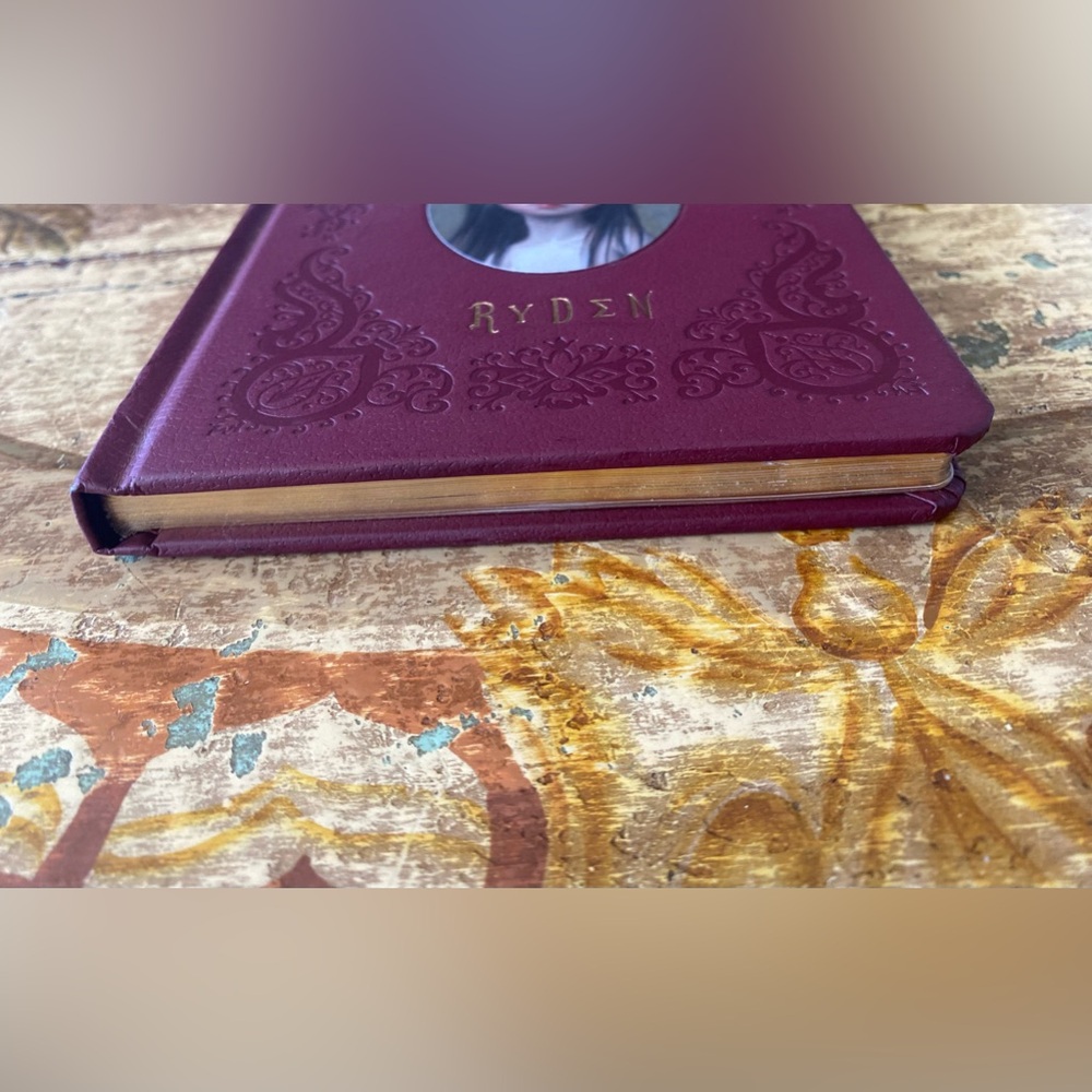 🦋Mark Ryden Hardcover - Picture 3 of 9